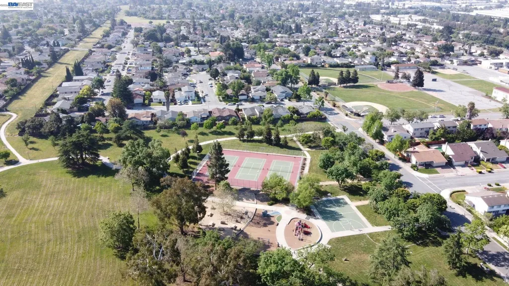 277 Hackamore Common Fremont CA 94539