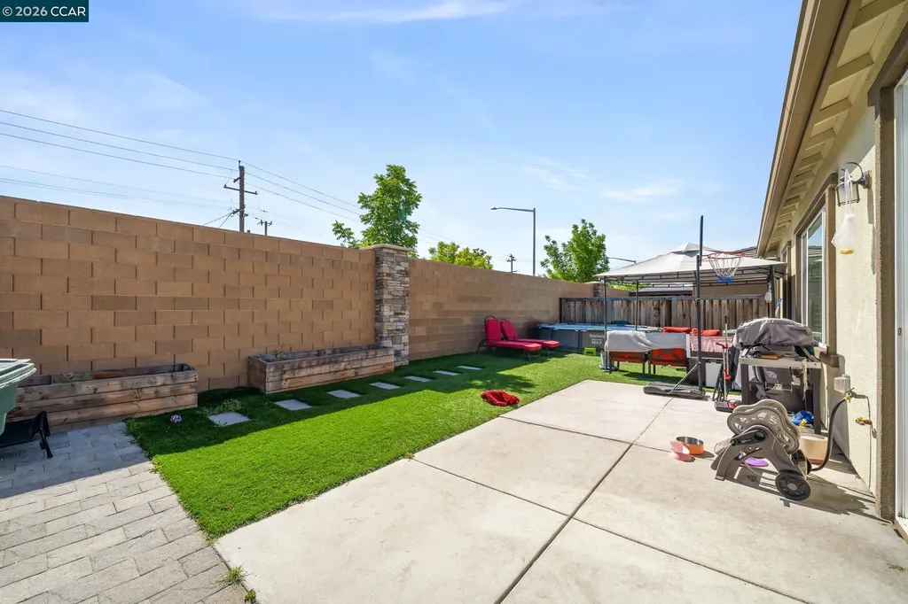 540 Vanek Drive Oakley CA 94561