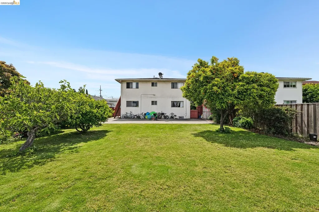 1475 166th Avenue Ashland CA 94578
