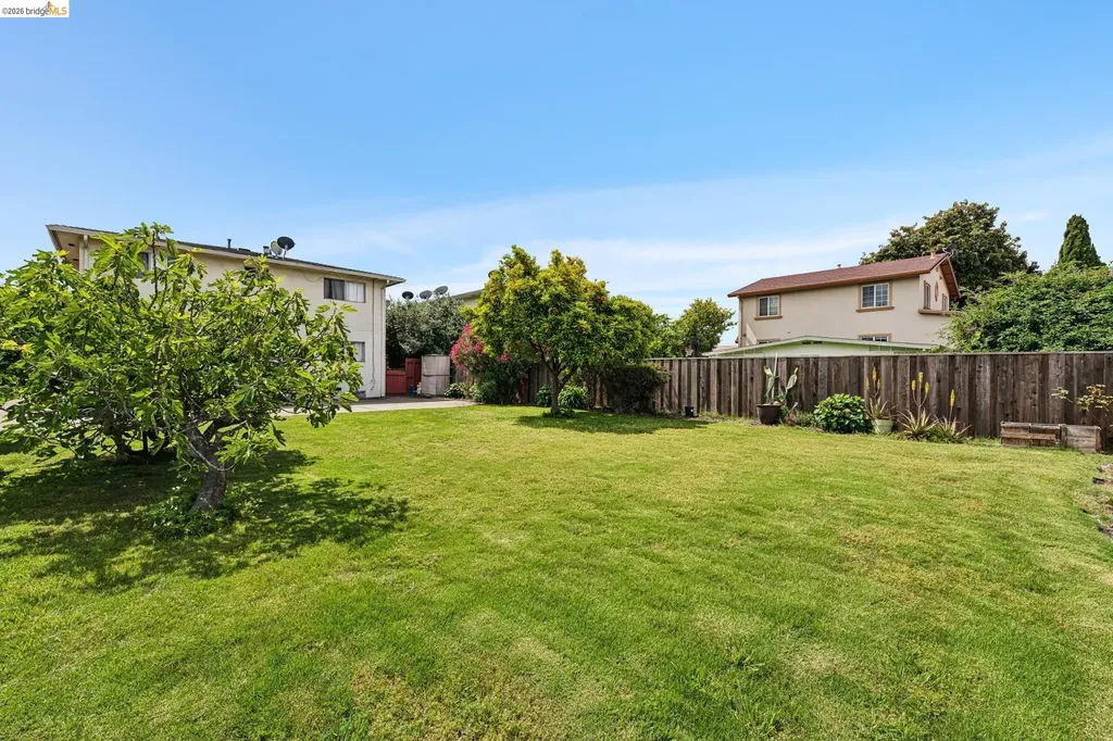 1475 166th Avenue Ashland CA 94578