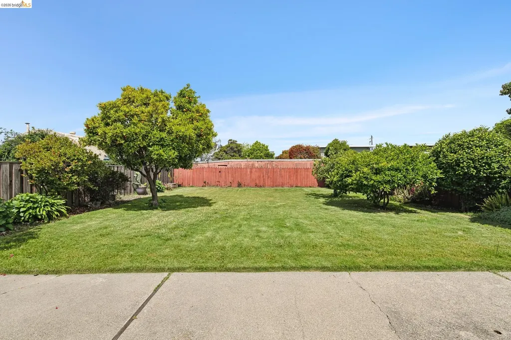 1475 166th Avenue Ashland CA 94578