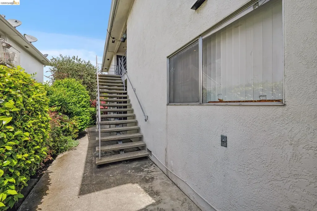 1475 166th Avenue Ashland CA 94578