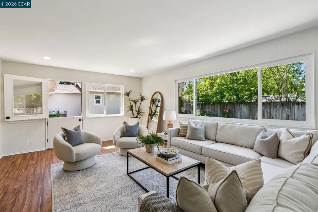 152 Tharp Drive Moraga CA 94556