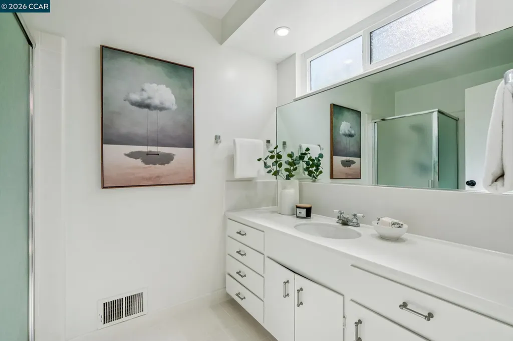 152 Tharp Drive Moraga CA 94556
