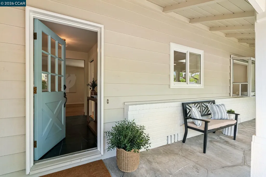 152 Tharp Drive Moraga CA 94556
