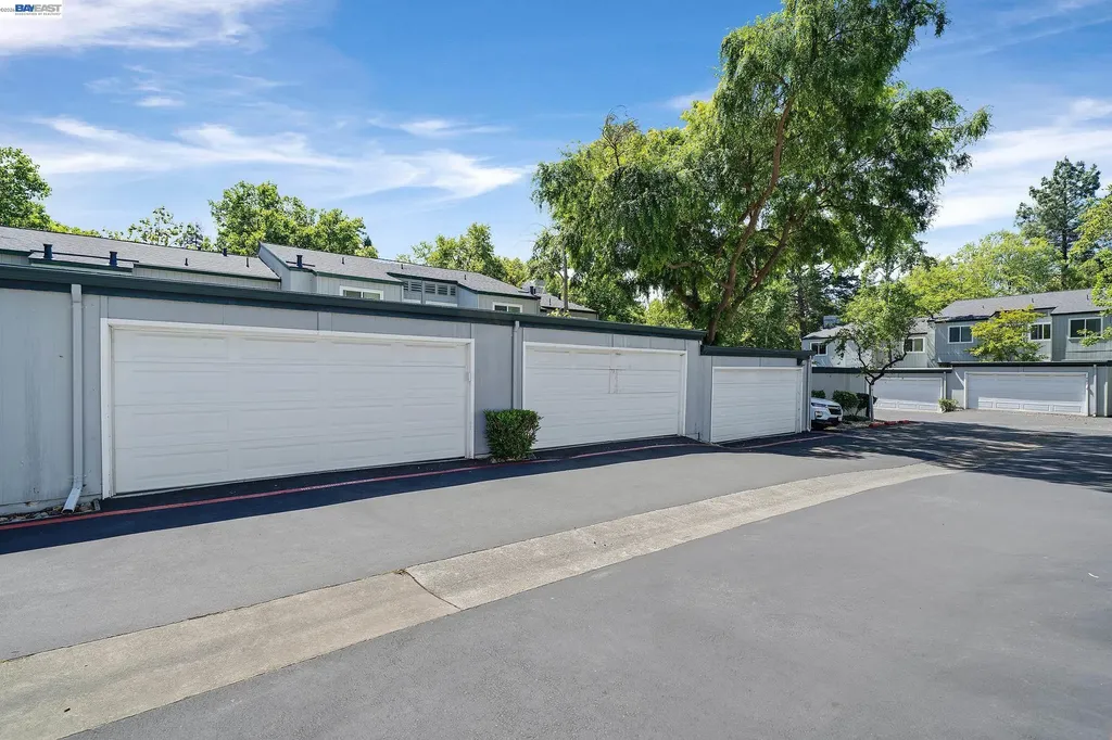 408 Old Orchard Court Danville CA 94526