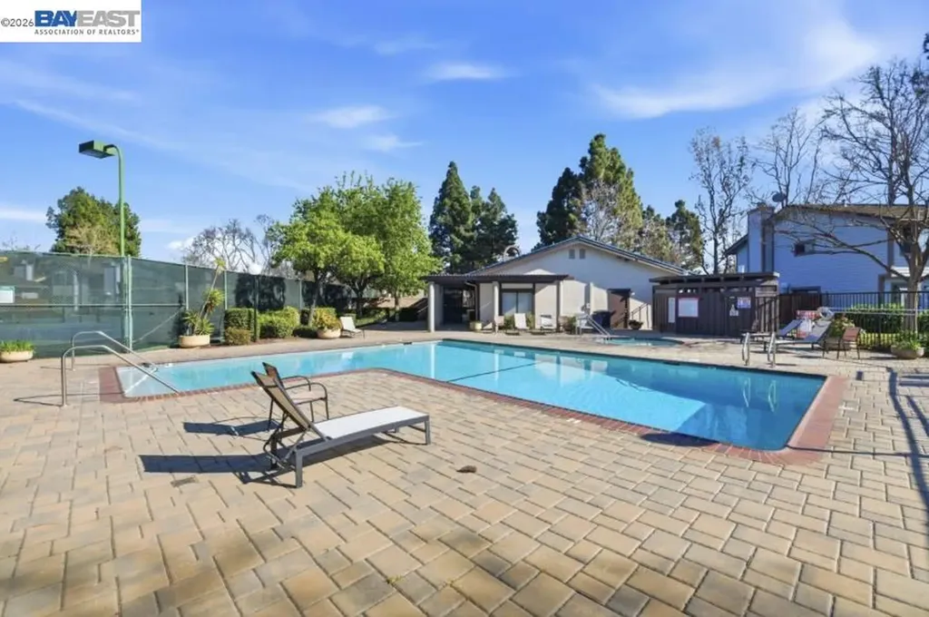 6043 Joaquin Murieta Avenue Newark CA 94560