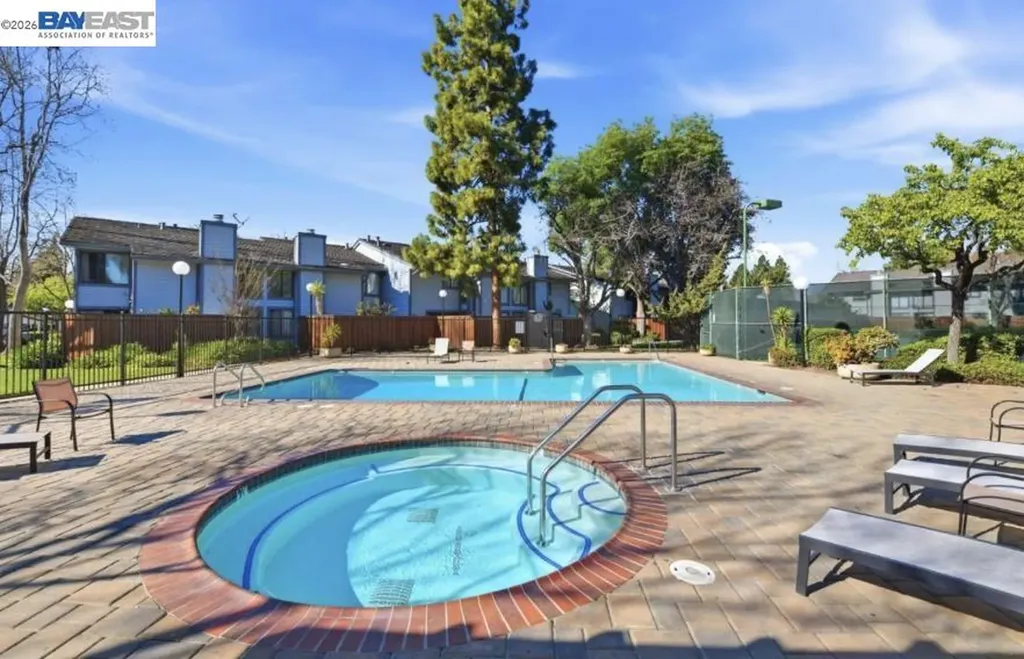 6043 Joaquin Murieta Avenue Newark CA 94560