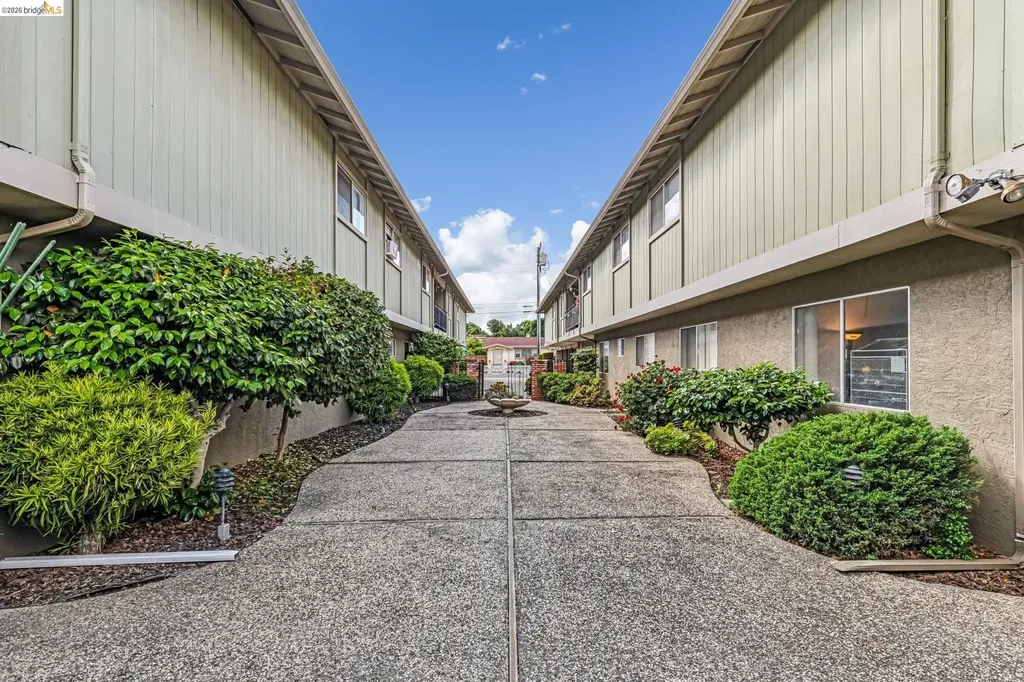 76 Oakes Boulevard San Leandro CA 94577