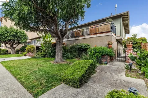 76 Oakes Boulevard San Leandro CA 94577