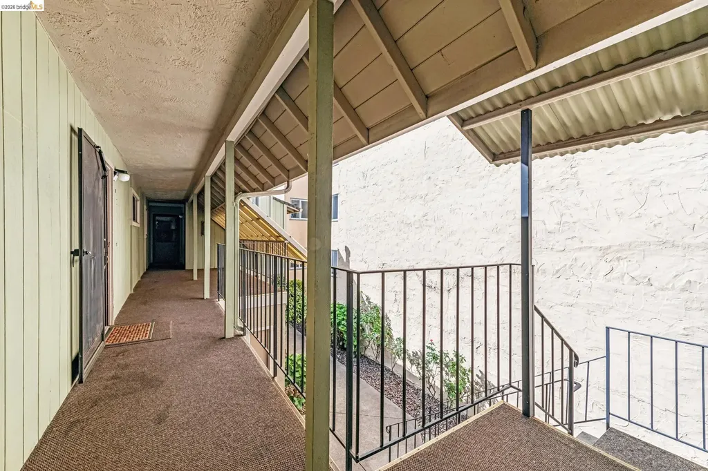 68 Oakes Boulevard San Leandro CA 94577