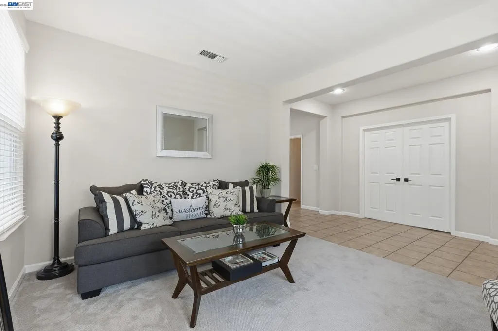6845 New Melones Circle Discovery Bay CA 94505