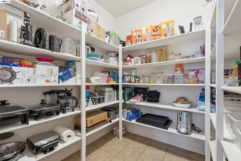 6845 New Melones Circle Discovery Bay CA 94505