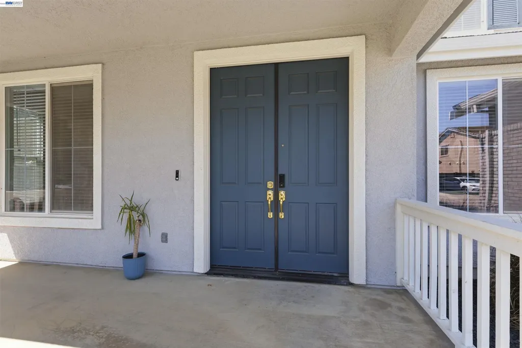 6845 New Melones Circle Discovery Bay CA 94505