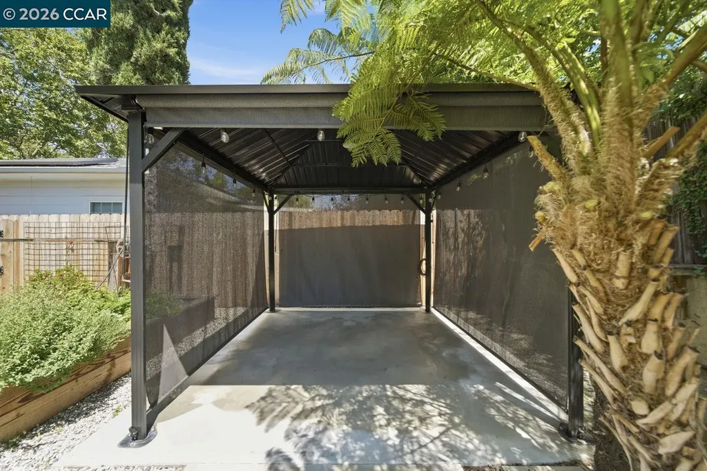 1306 Mariposa Street Vallejo CA 94590
