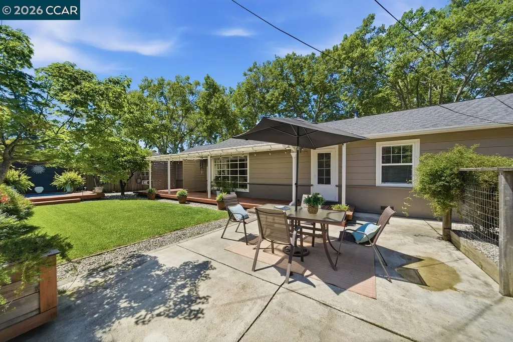 1306 Mariposa Street Vallejo CA 94590