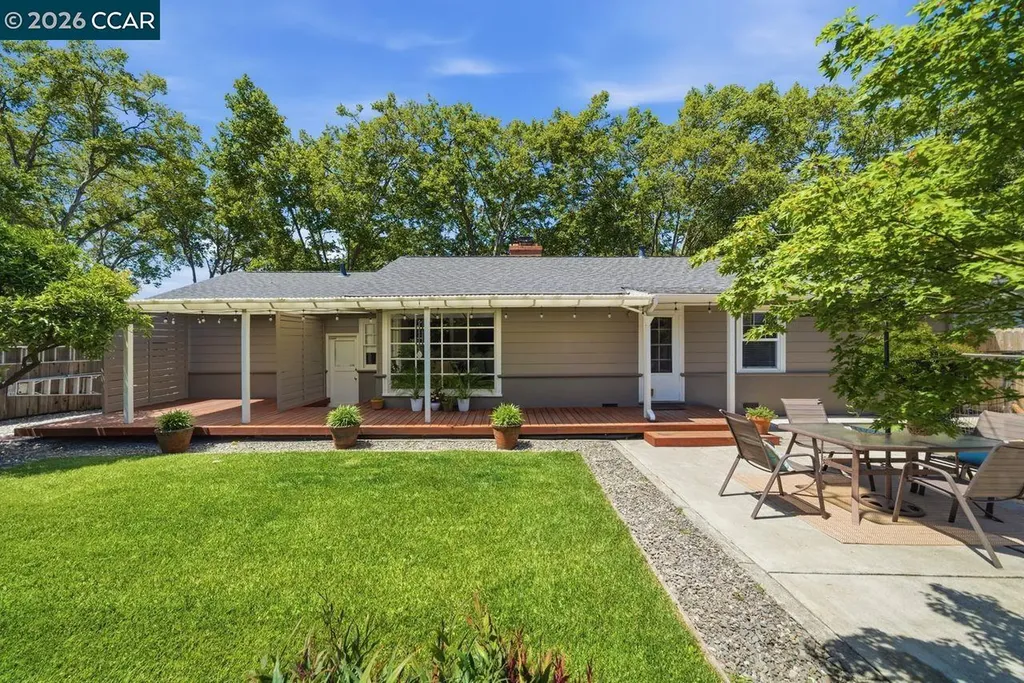 1306 Mariposa Street Vallejo CA 94590