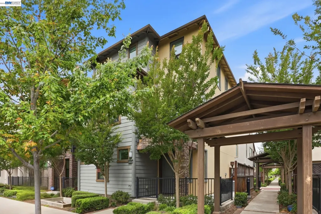 516 Palmer Avenue Hayward CA 94541