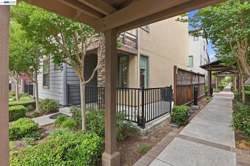 516 Palmer Avenue Hayward CA 94541