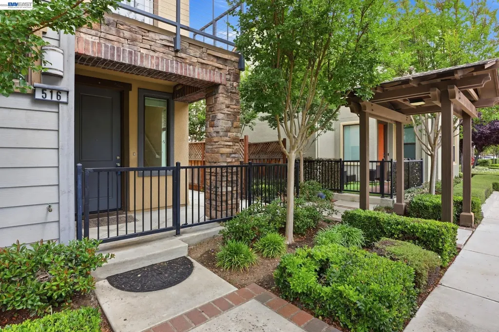 516 Palmer Avenue Hayward CA 94541