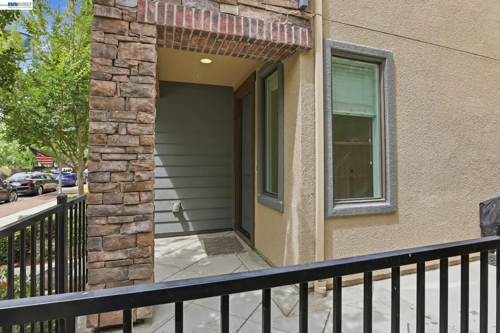 516 Palmer Avenue Hayward CA 94541