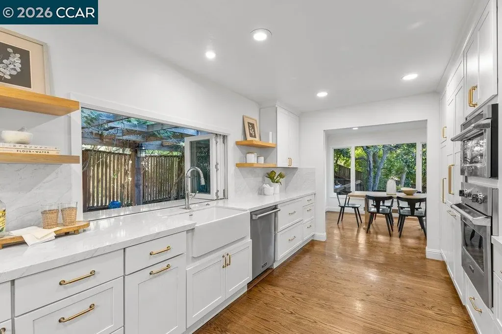 32 Las Vegas Road Orinda CA 94563