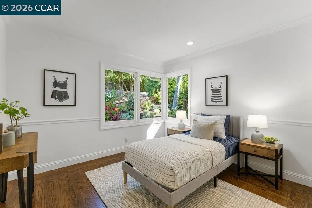 32 Las Vegas Road Orinda CA 94563