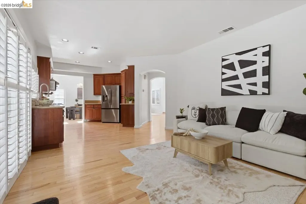 166 Catalina Drive Hercules CA 94547