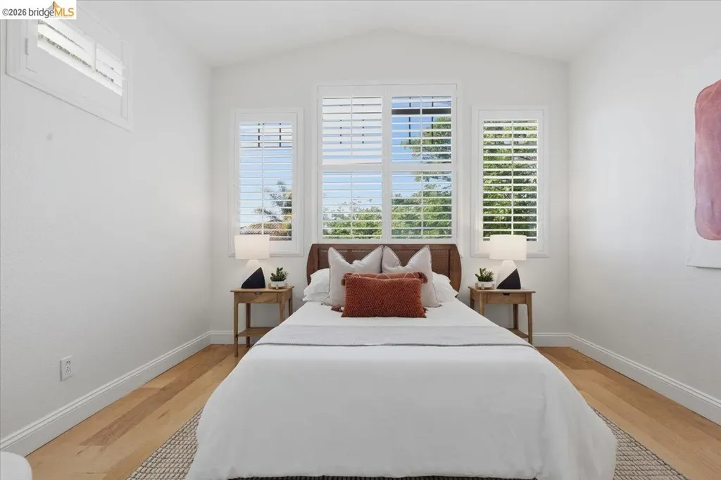 166 Catalina Drive Hercules CA 94547