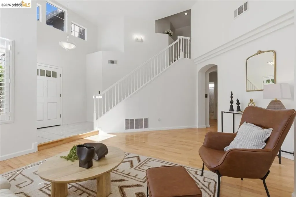 166 Catalina Drive Hercules CA 94547