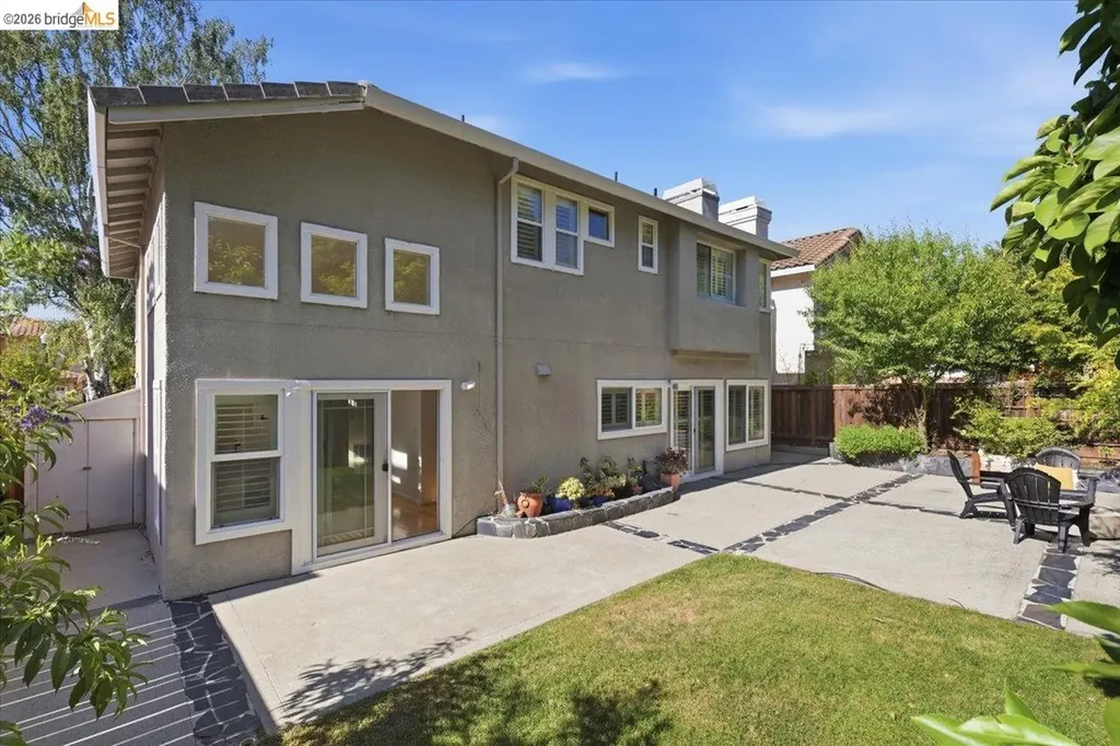 166 Catalina Drive Hercules CA 94547