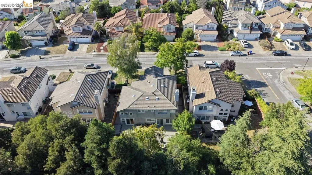 166 Catalina Drive Hercules CA 94547