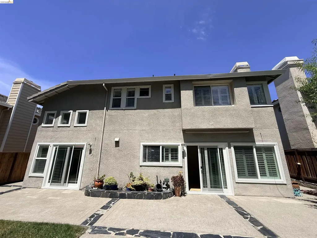 166 Catalina Drive Hercules CA 94547