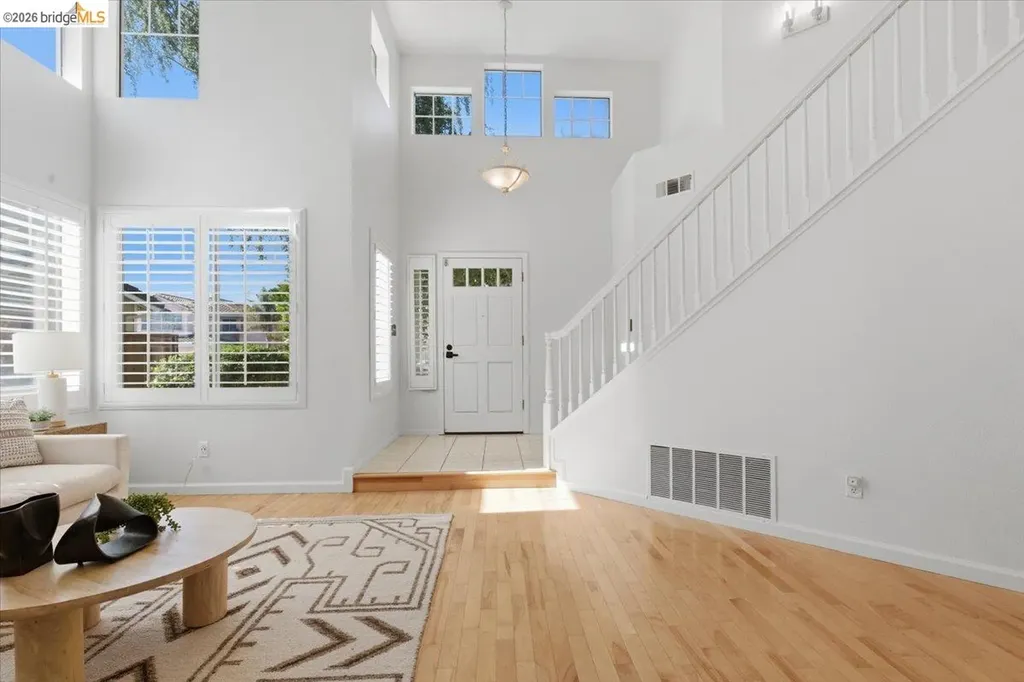166 Catalina Drive Hercules CA 94547