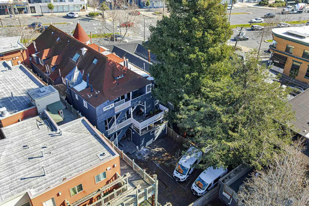 3228 Adeline Street Berkeley CA 94703