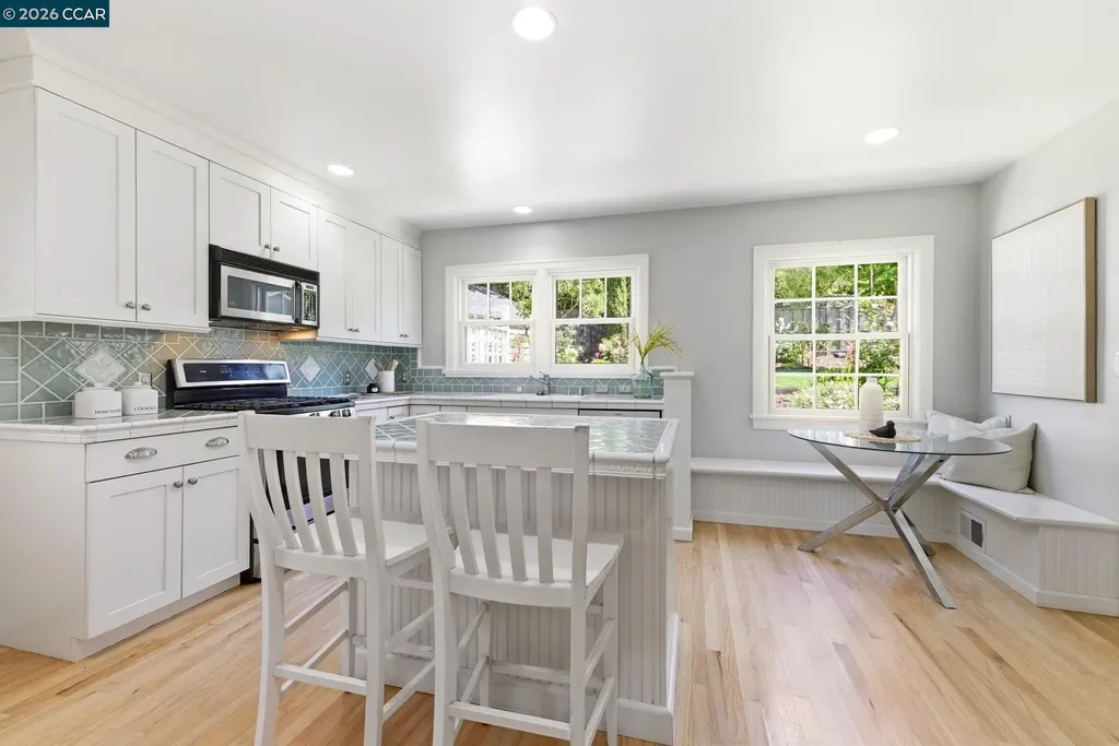 425 Lakewood Circle Walnut Creek CA 94598