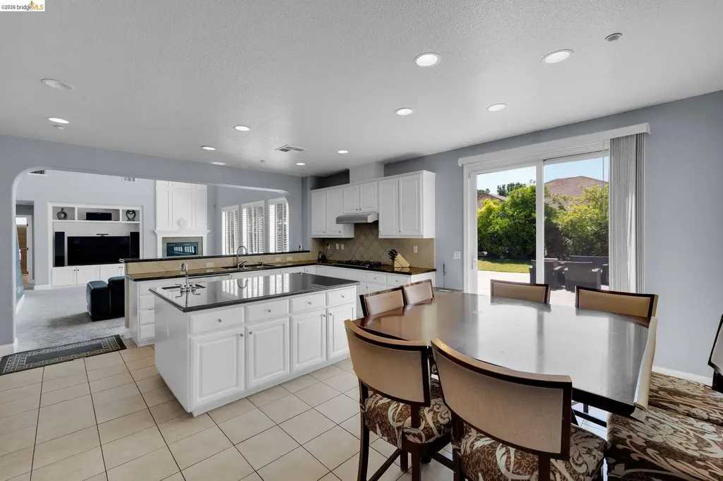 1858 Alexander Way Brentwood CA 94513