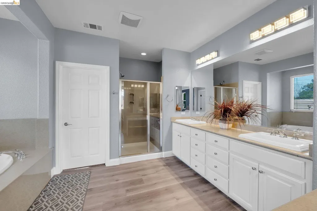 1858 Alexander Way Brentwood CA 94513