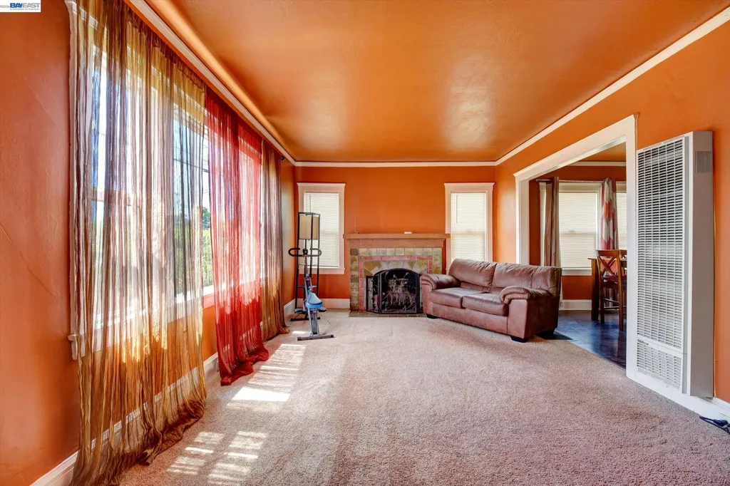 2007 57th Avenue Oakland CA 94621