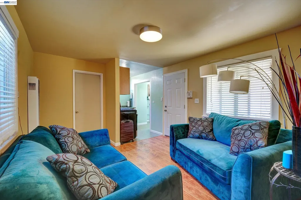 2007 57th Avenue Oakland CA 94621