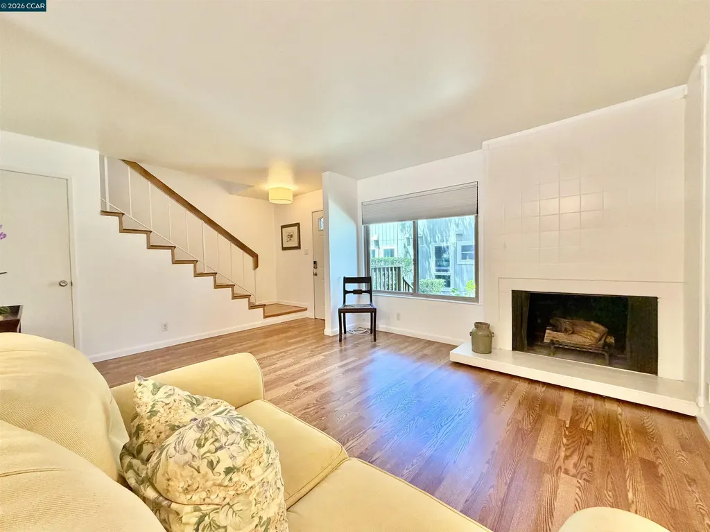 111 Ascot Court Moraga CA 94556