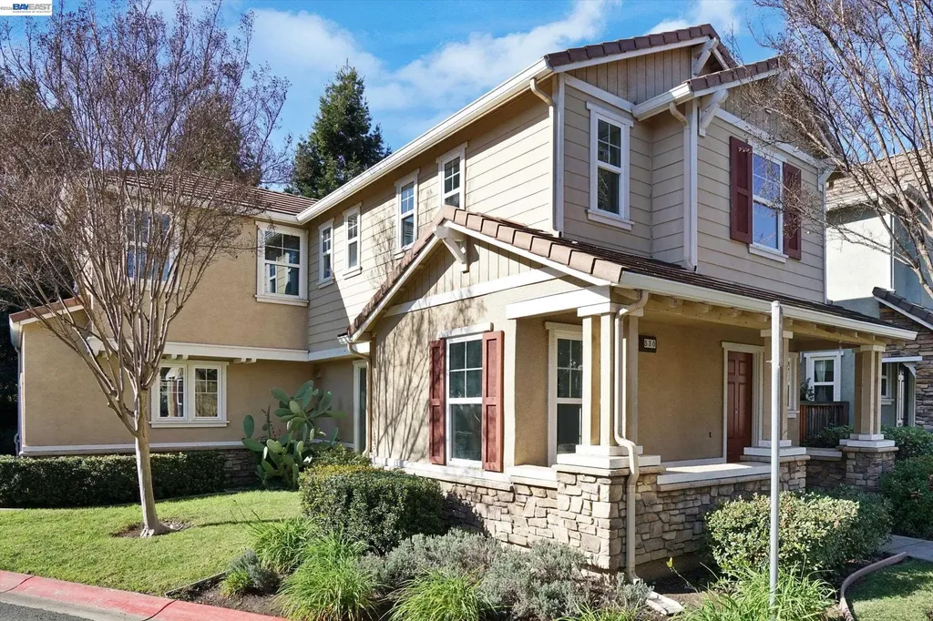 530 Cottage Park Drive Hayward CA 94544