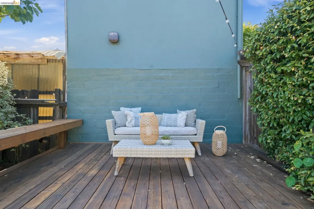 2210 Browning Street Berkeley CA 94702