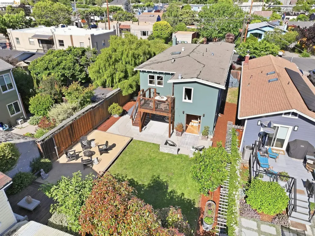 2210 Browning Street Berkeley CA 94702