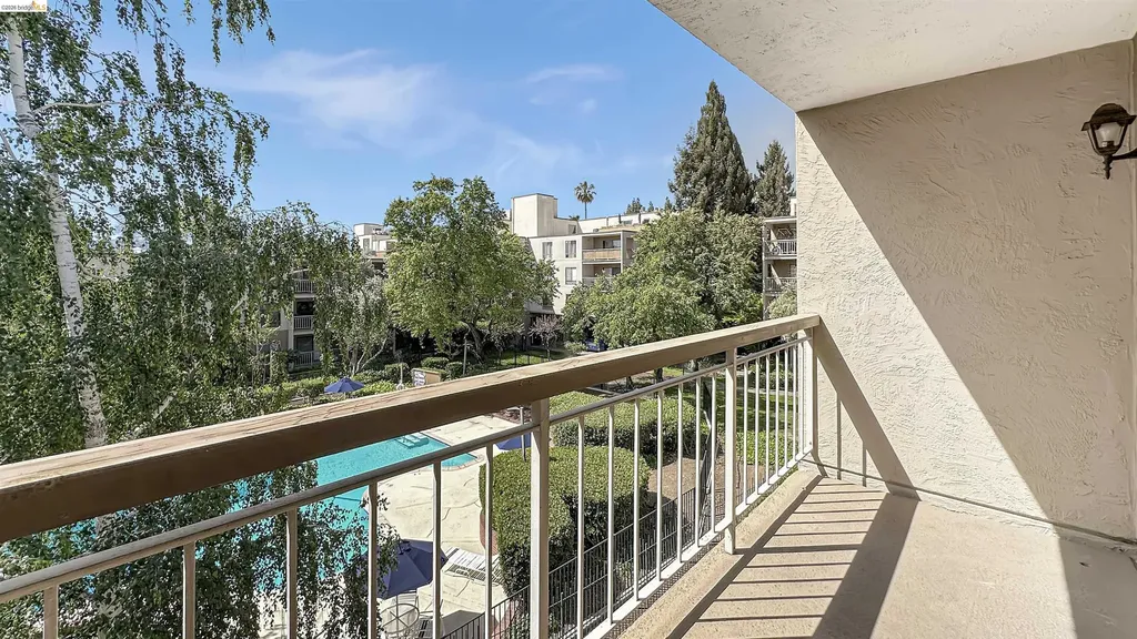 460 N. Civic Drive Walnut Creek CA 94596