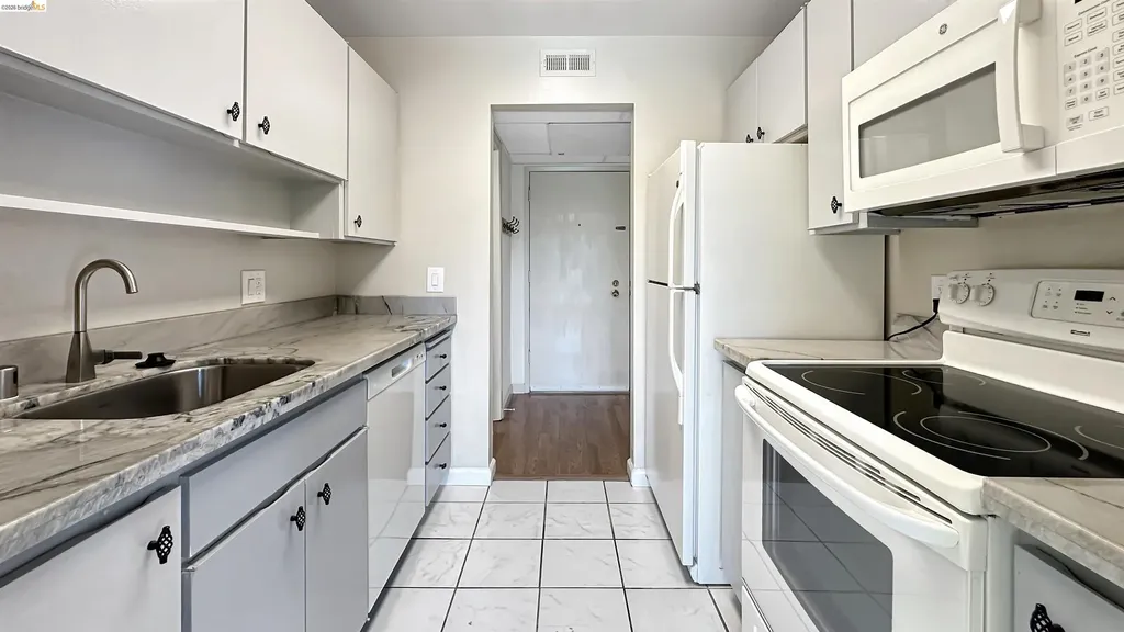 460 N. Civic Drive Walnut Creek CA 94596