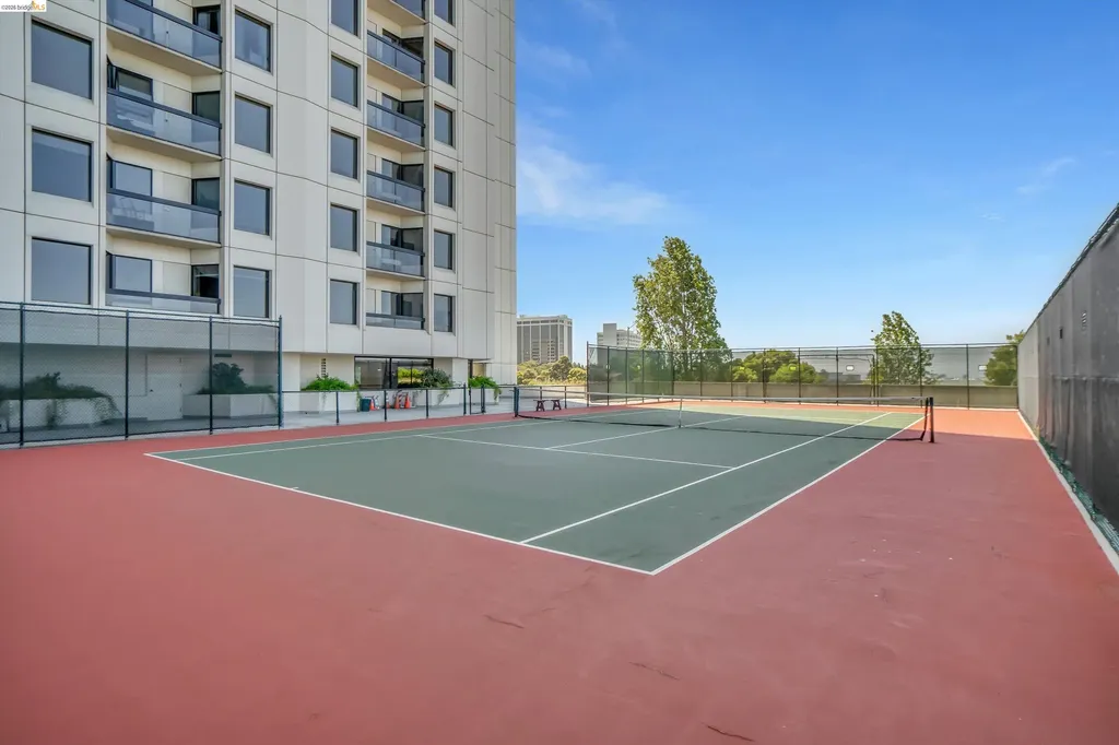 6363 Christie Avenue Emeryville CA 94608