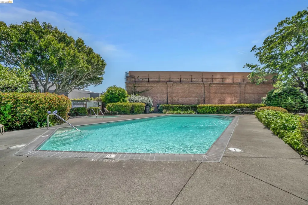 6363 Christie Avenue Emeryville CA 94608