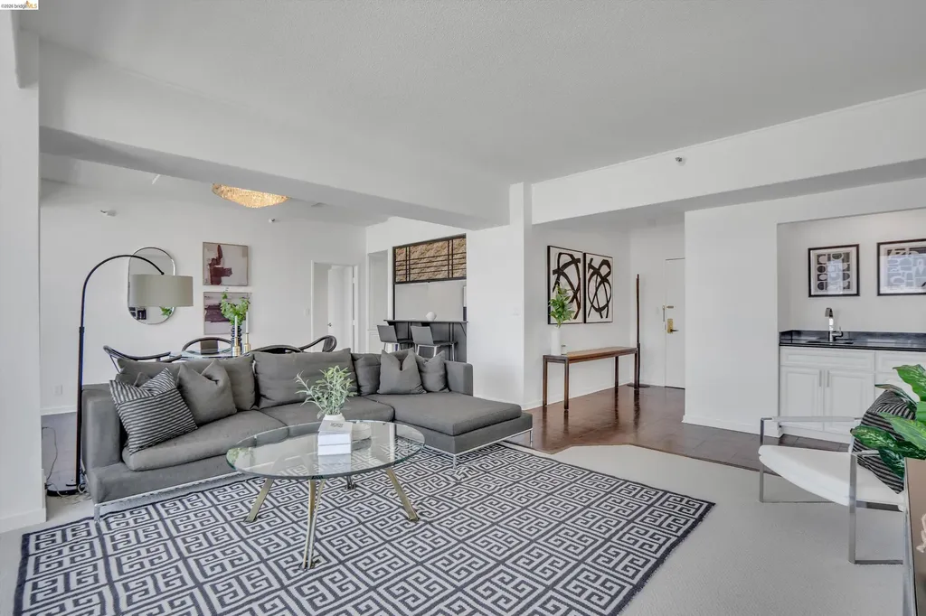 6363 Christie Avenue Emeryville CA 94608