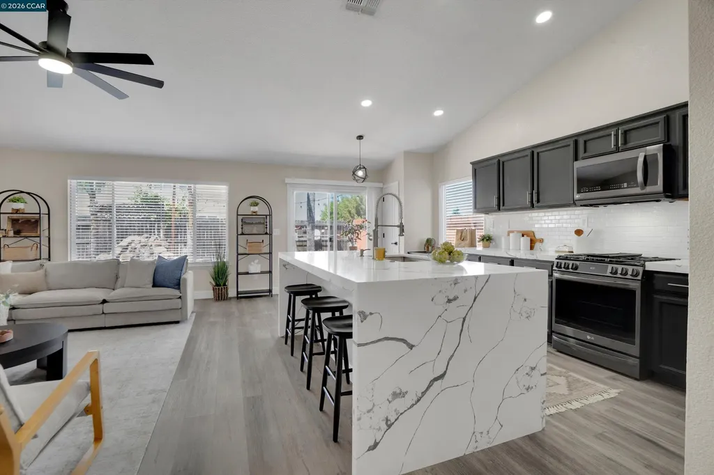 716 Joshua Street Oakley CA 94561